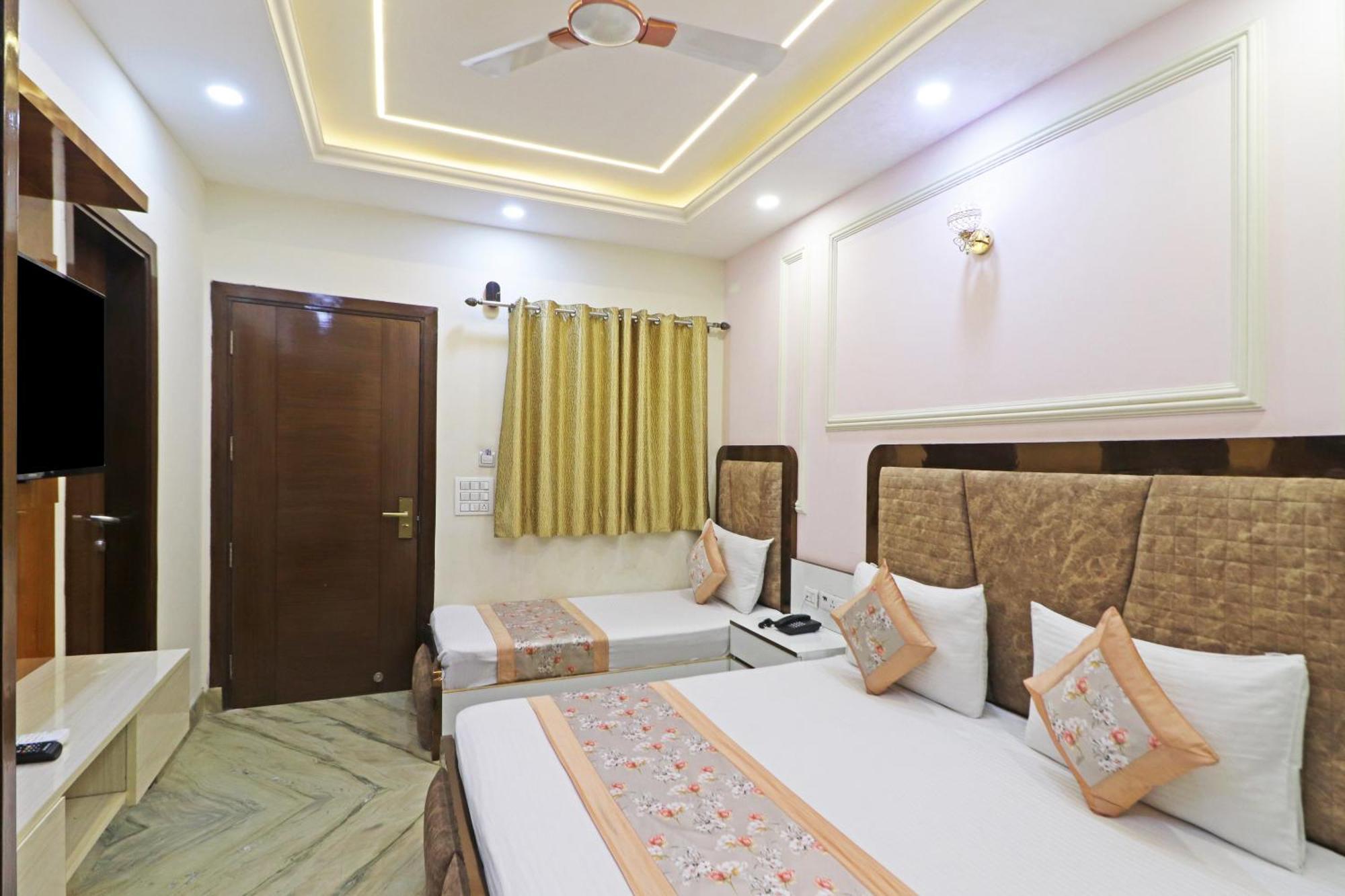 Hotel Samrat Residency 10 Mints Walking Distance Nizamuddin Railway Station New Delhi Extérieur photo