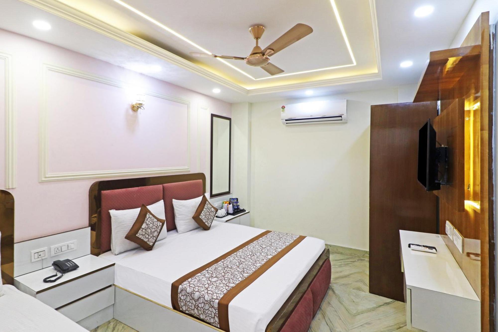 Hotel Samrat Residency 10 Mints Walking Distance Nizamuddin Railway Station New Delhi Extérieur photo