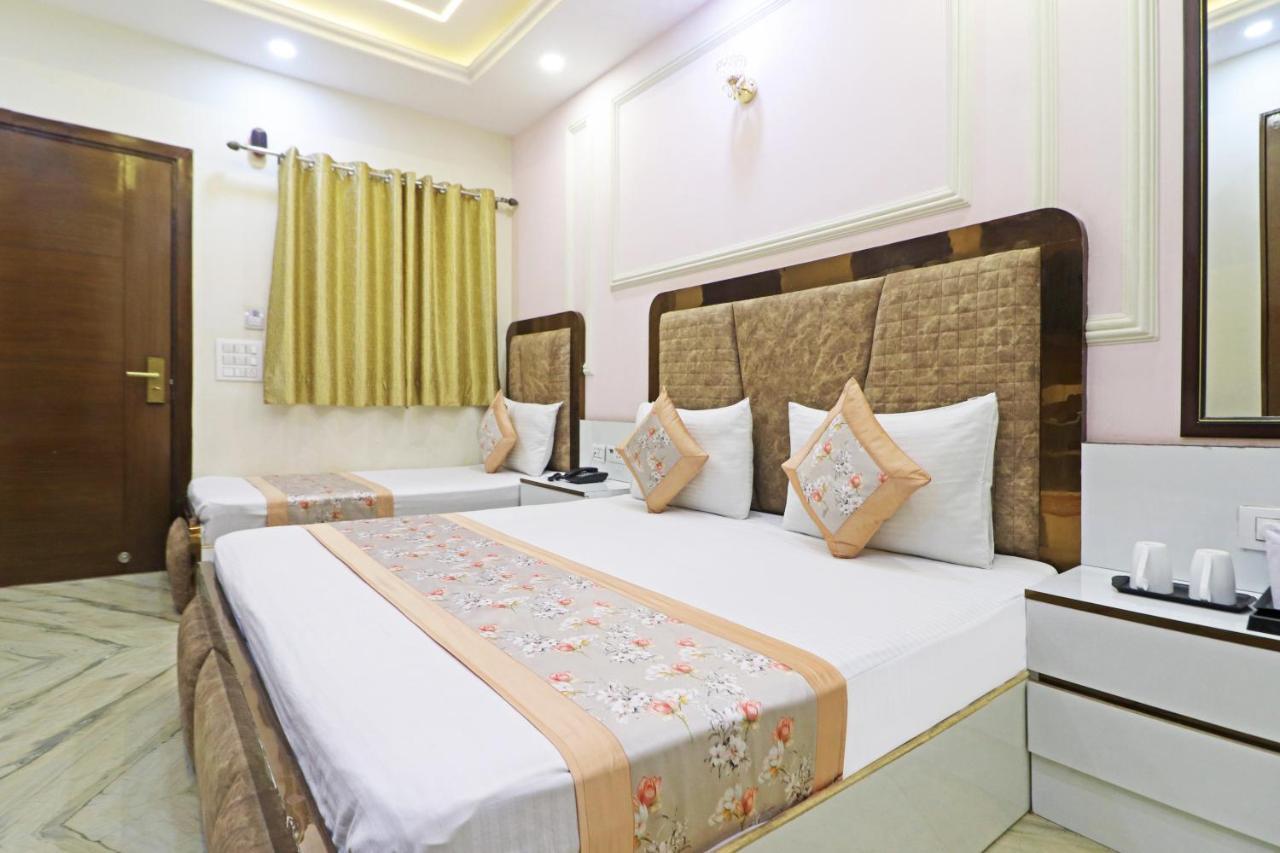 Hotel Samrat Residency 10 Mints Walking Distance Nizamuddin Railway Station New Delhi Extérieur photo