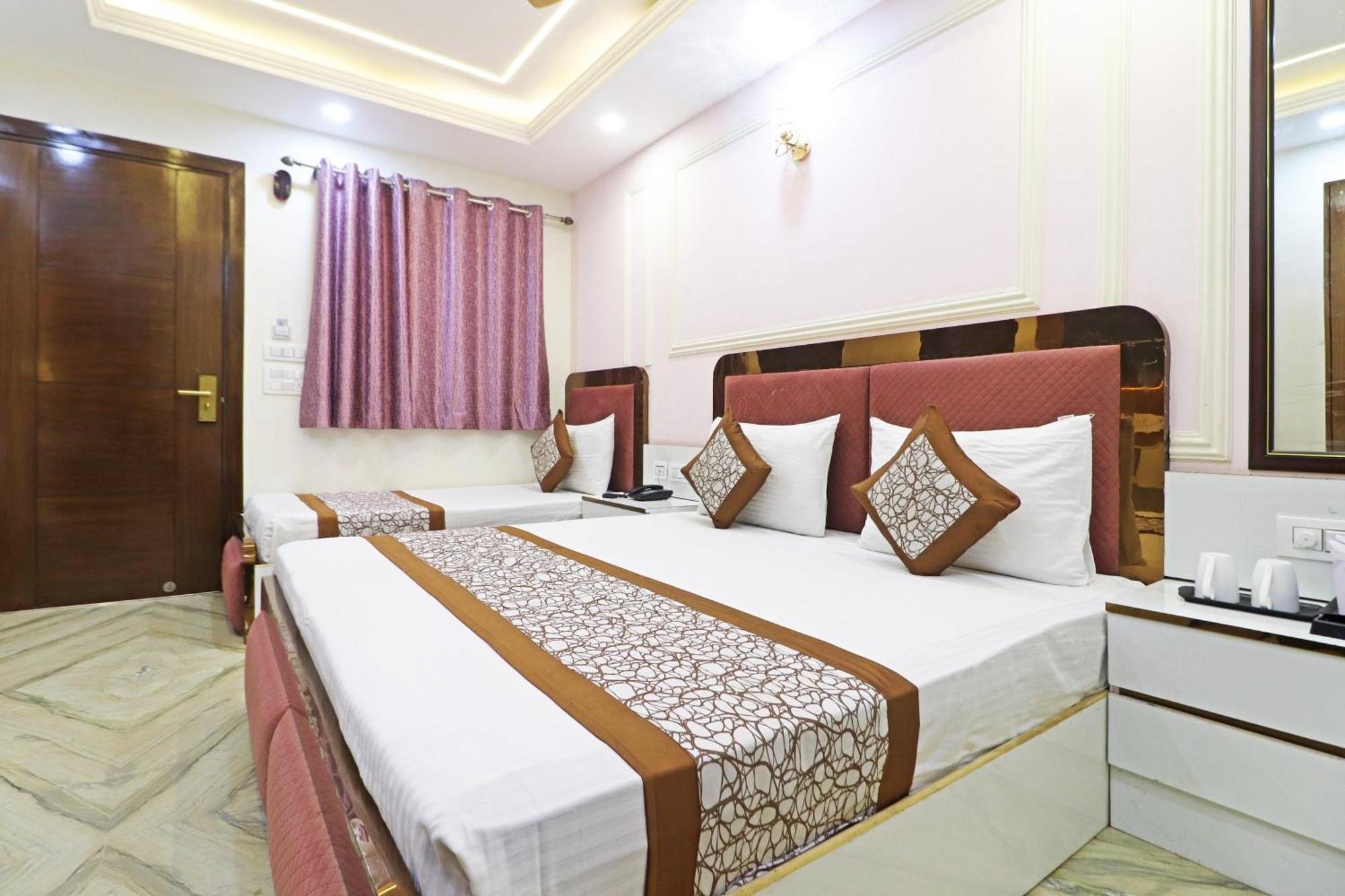 Hotel Samrat Residency 10 Mints Walking Distance Nizamuddin Railway Station New Delhi Extérieur photo