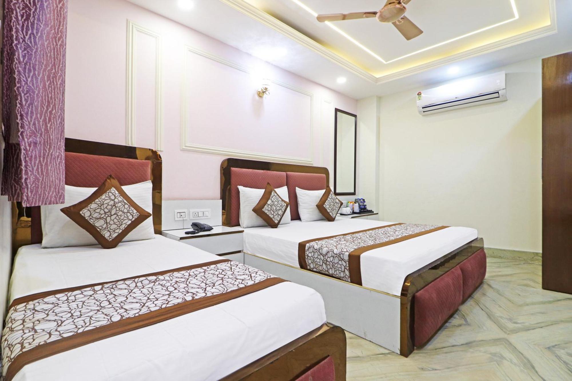 Hotel Samrat Residency 10 Mints Walking Distance Nizamuddin Railway Station New Delhi Extérieur photo