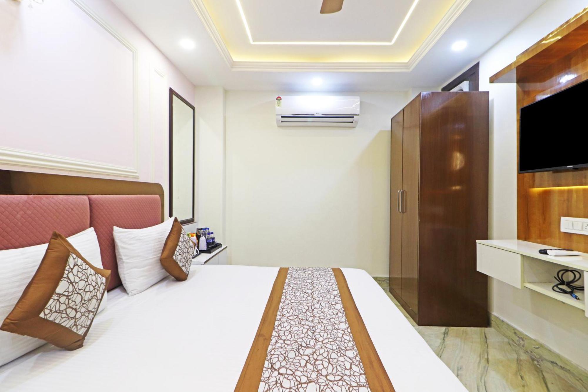Hotel Samrat Residency 10 Mints Walking Distance Nizamuddin Railway Station New Delhi Extérieur photo